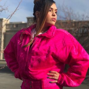 Hot pink satin quilted snow ski jacket🩷💗💕